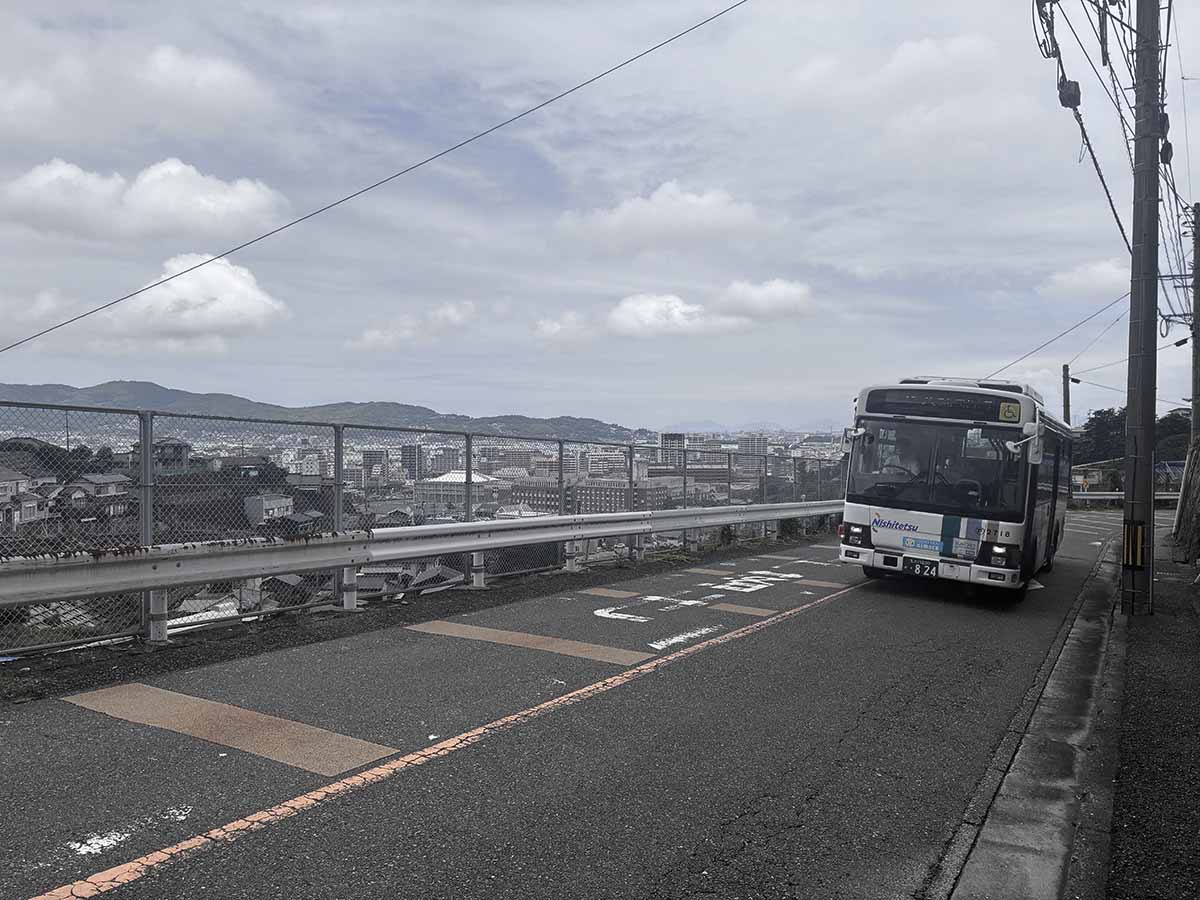 帆柱へ向かう。街から山へ